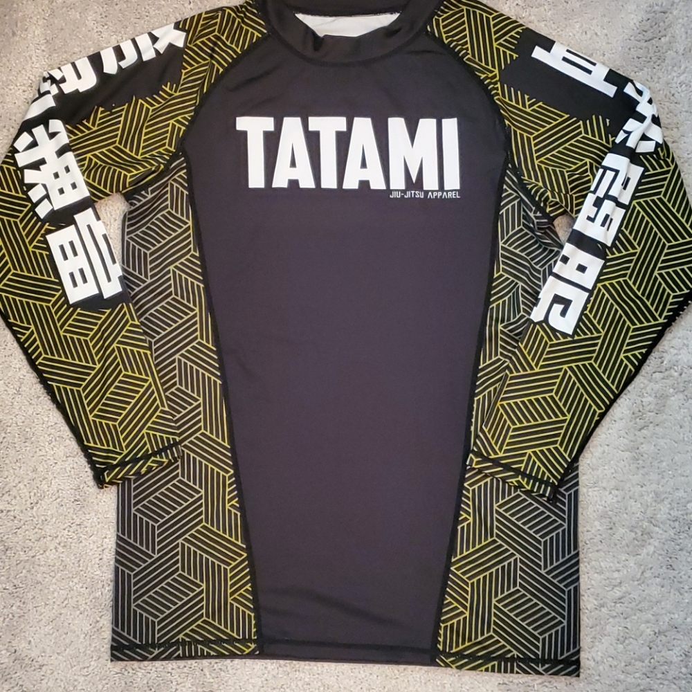 TATAMI RASH GUARD